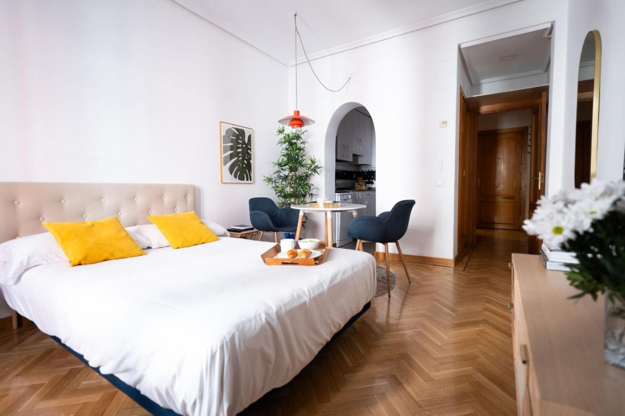 Estudio Calle Del Barquillo Madryt Zewnętrze zdjęcie